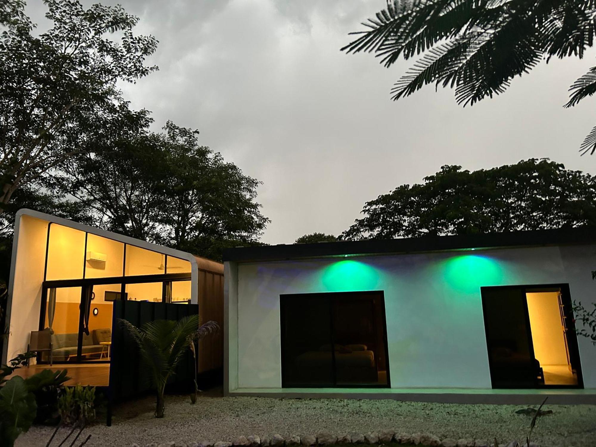 Pyramid Tamarindo Luxury Hotel Exteriör bild